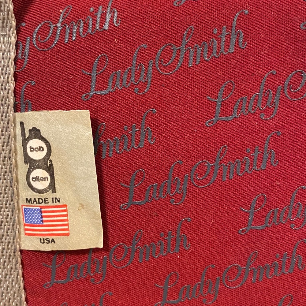 Bob Allen Lady Smith Padded Gun Case - Picture 2 of 5